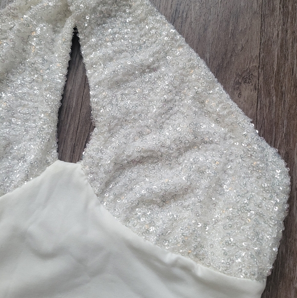 12th Tribe White Sequin Thong Bodysuit Twist Halter Neckline Cut Out Bust Sexy M - Picture 6 of 13